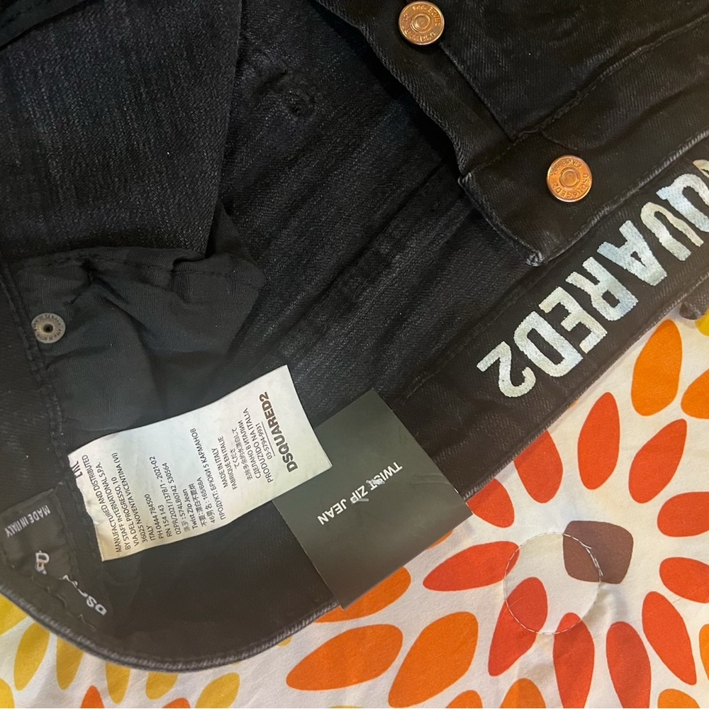 Dsquared 2 Jeans - Picture 3 of 4